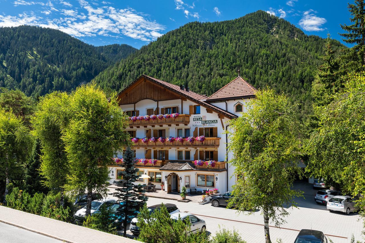 Hotel Resa Blancia San Vigilio Di Marebbe Exterior photo